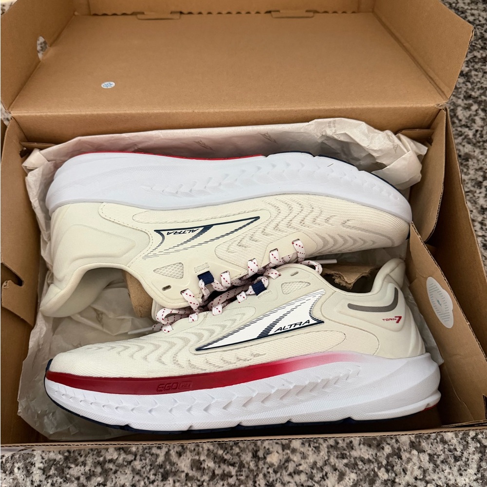 Altra Women's White and Red Athletic Shoes
